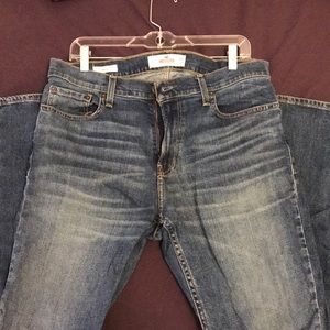 Men’s Hollister jeans